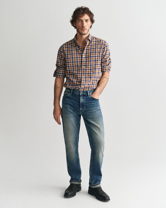 Camisa em sarja leve com padr&atilde;o de xadrez regular fit