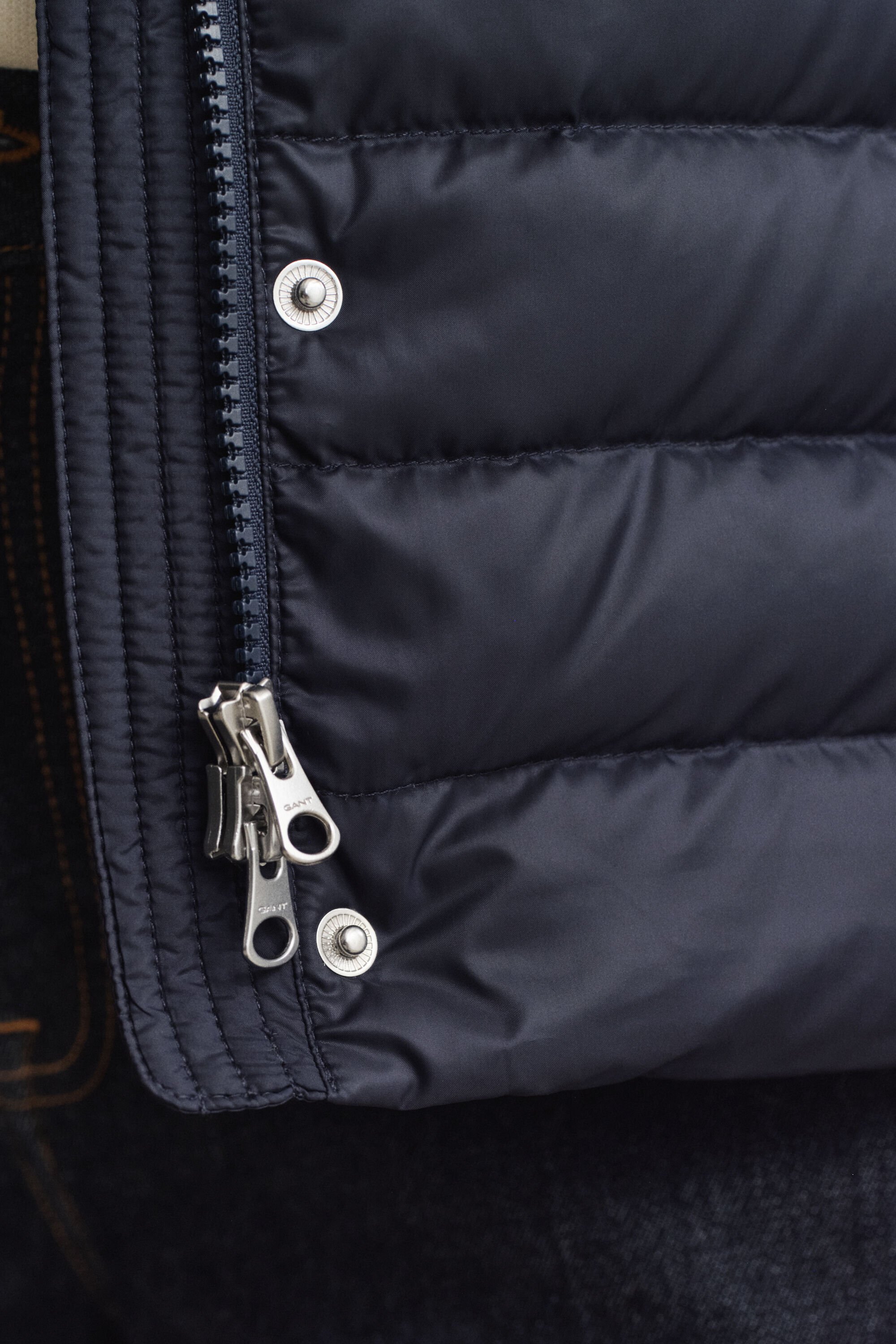 Blusão de penas leve