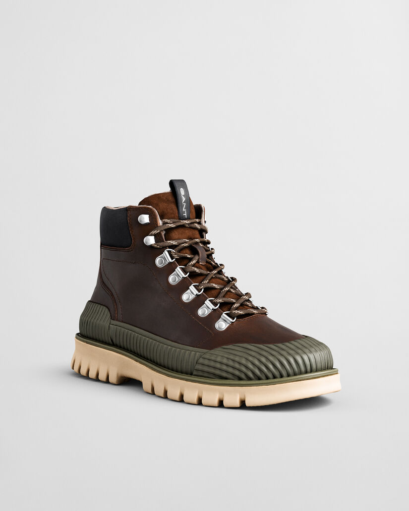 Botas de cano médio em pele Nebrada