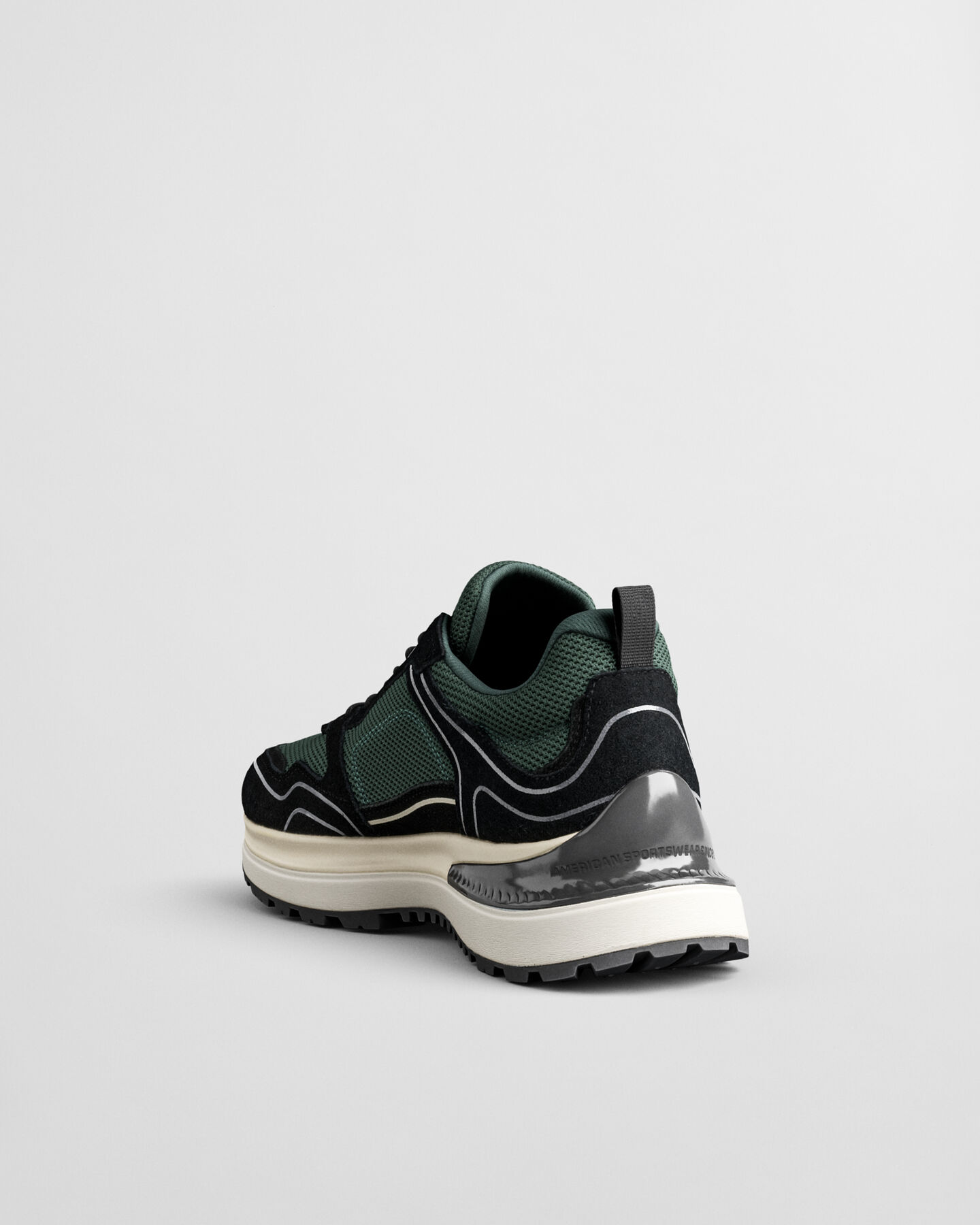 T&eacute;nis em rede e camur&ccedil;a Cazidy