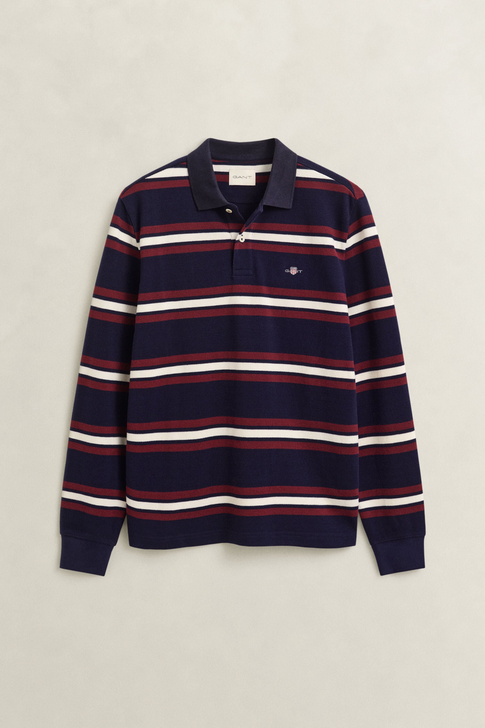 Polo às riscas