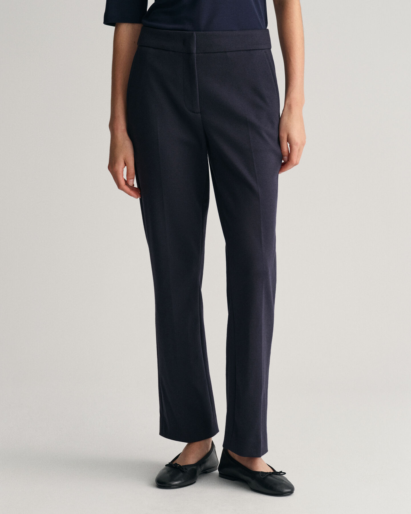 Calças cigarette em jersey