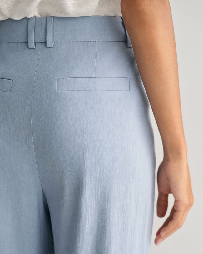 Calças sob medida em linho com elastano relaxed fit