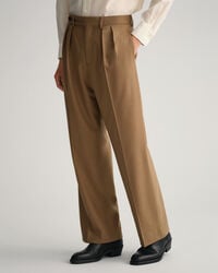 Calças de fato em flanela com perna larga