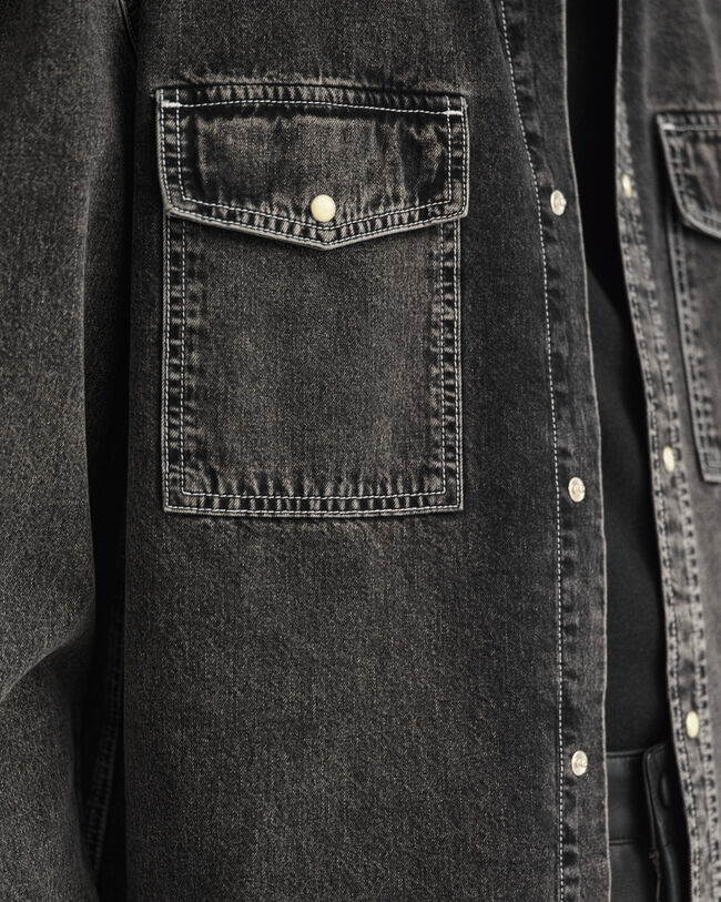 Camisa de ganga com lavagem intensa oversized