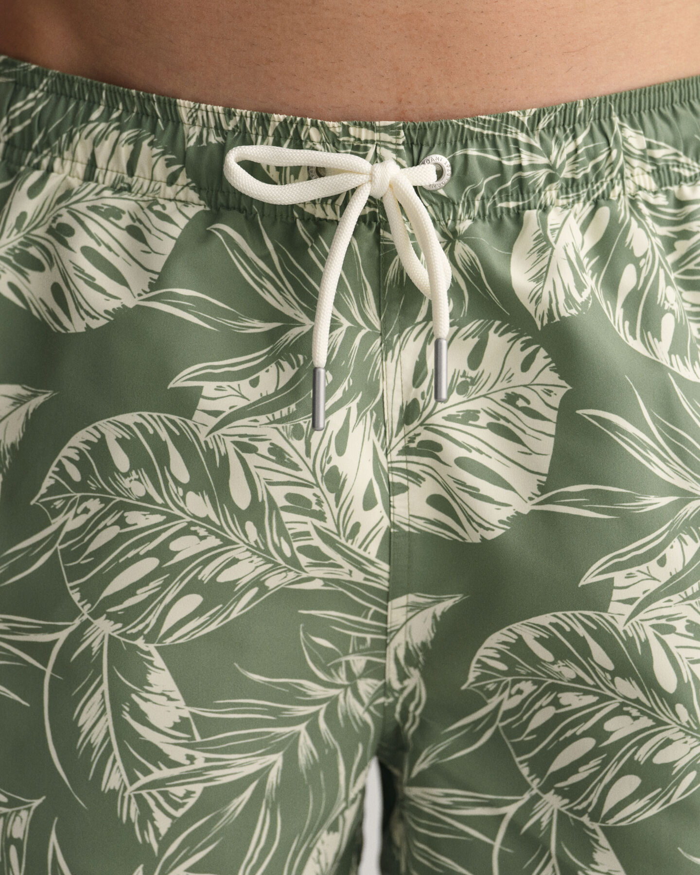 Cal&ccedil;&otilde;es de banho com estampado Tropical Leaves classic fit