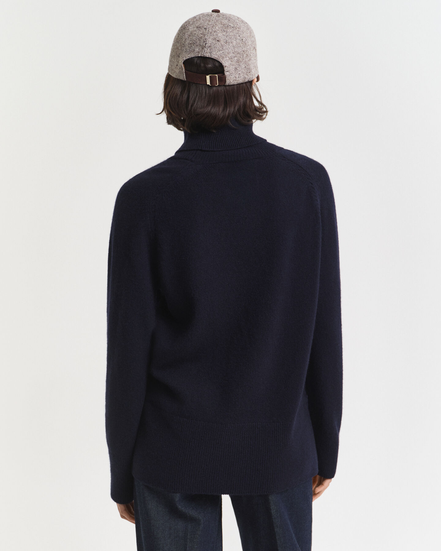 Camisola de malha em mistura de lã e caxemira suave com gola alta