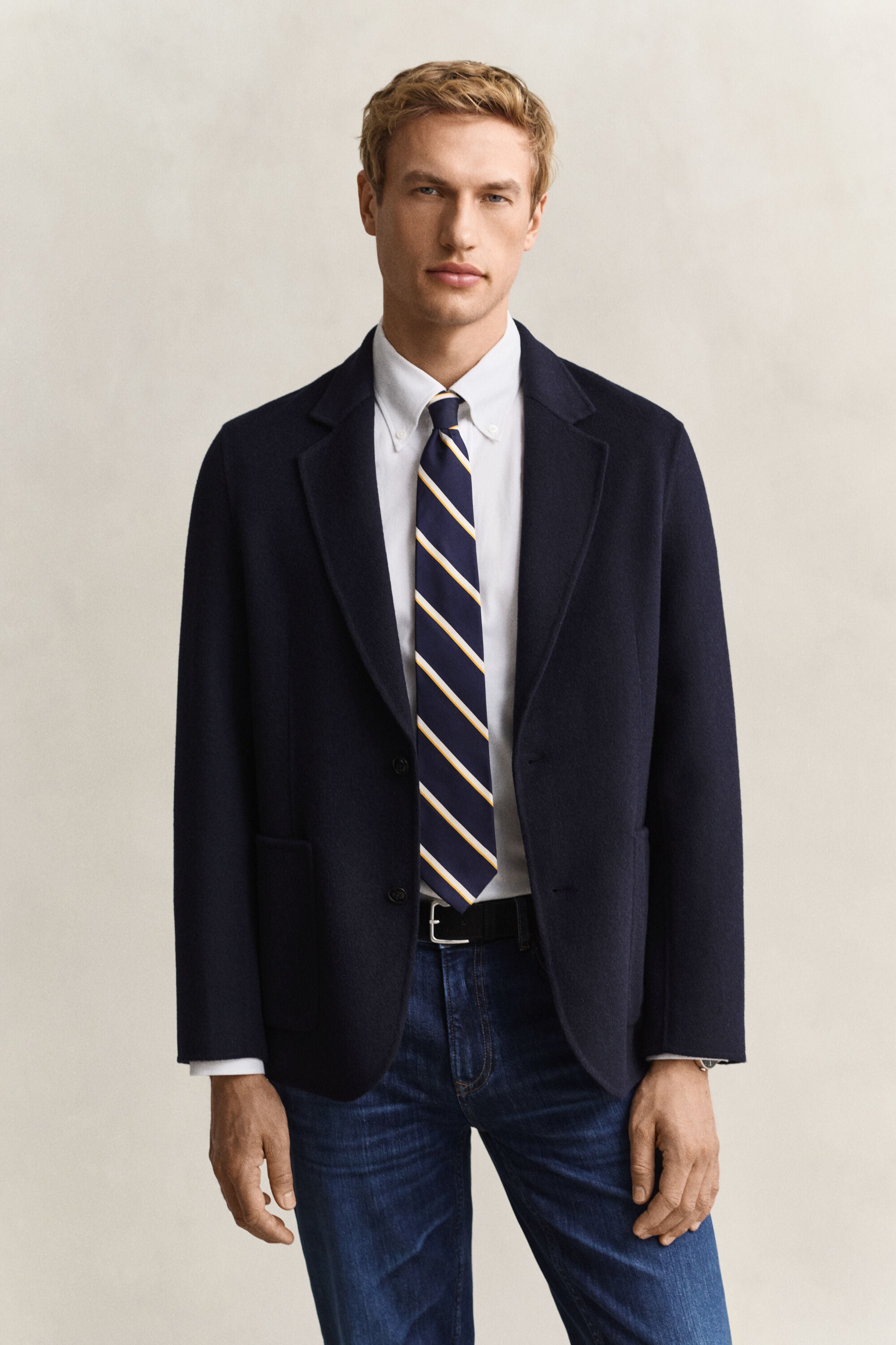 Blazer cosido à mão