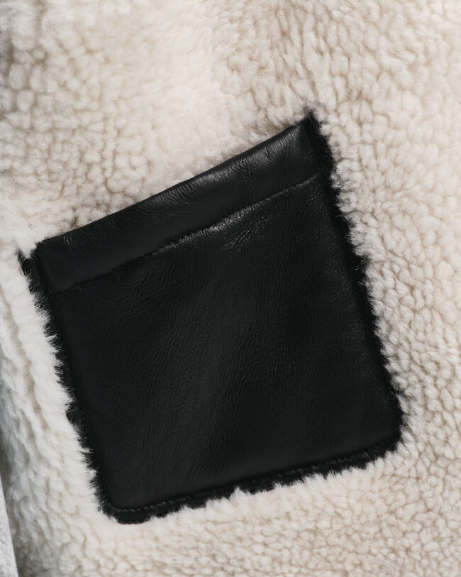 Sobretudo em lã de carneiro