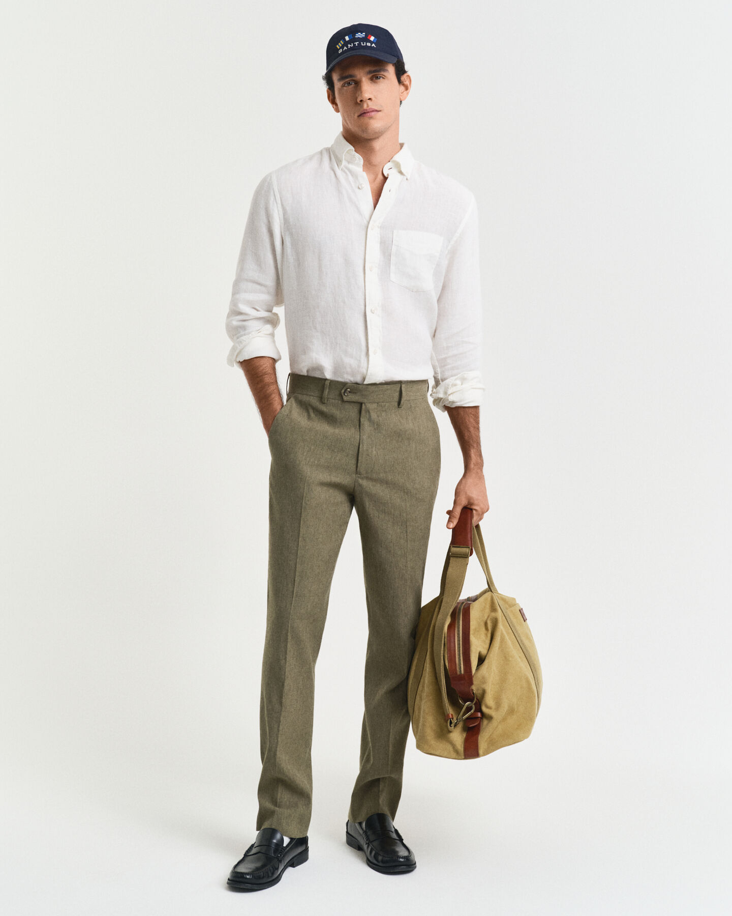 Cal&ccedil;as de fato em linho e algod&atilde;o slim fit