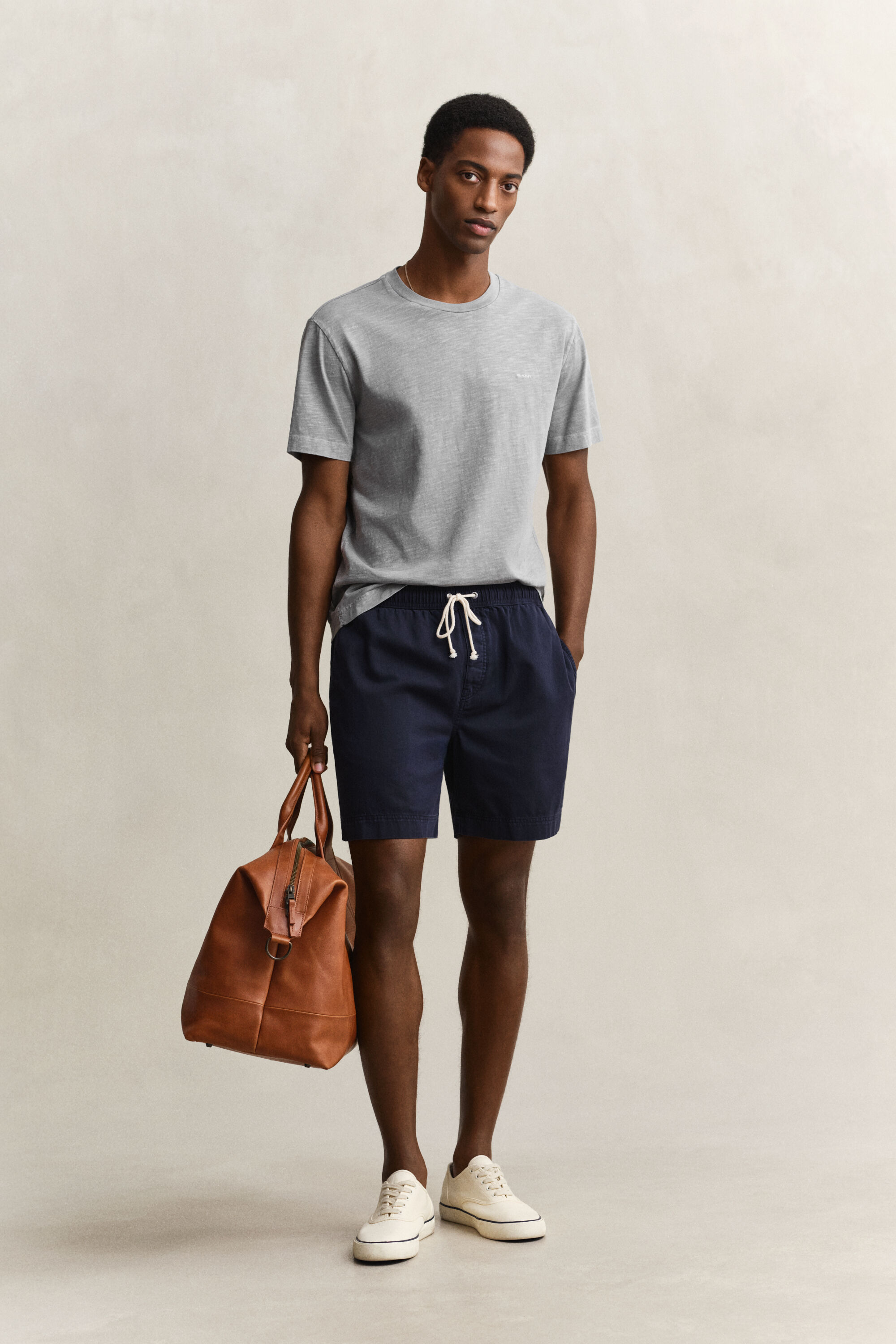 T-shirt com efeito desgastado