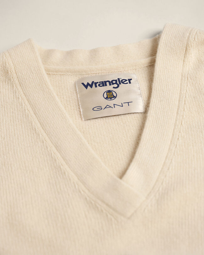Sweatshirt com decote em V em mistura de caxemira Wrangler x GANT Varsity
