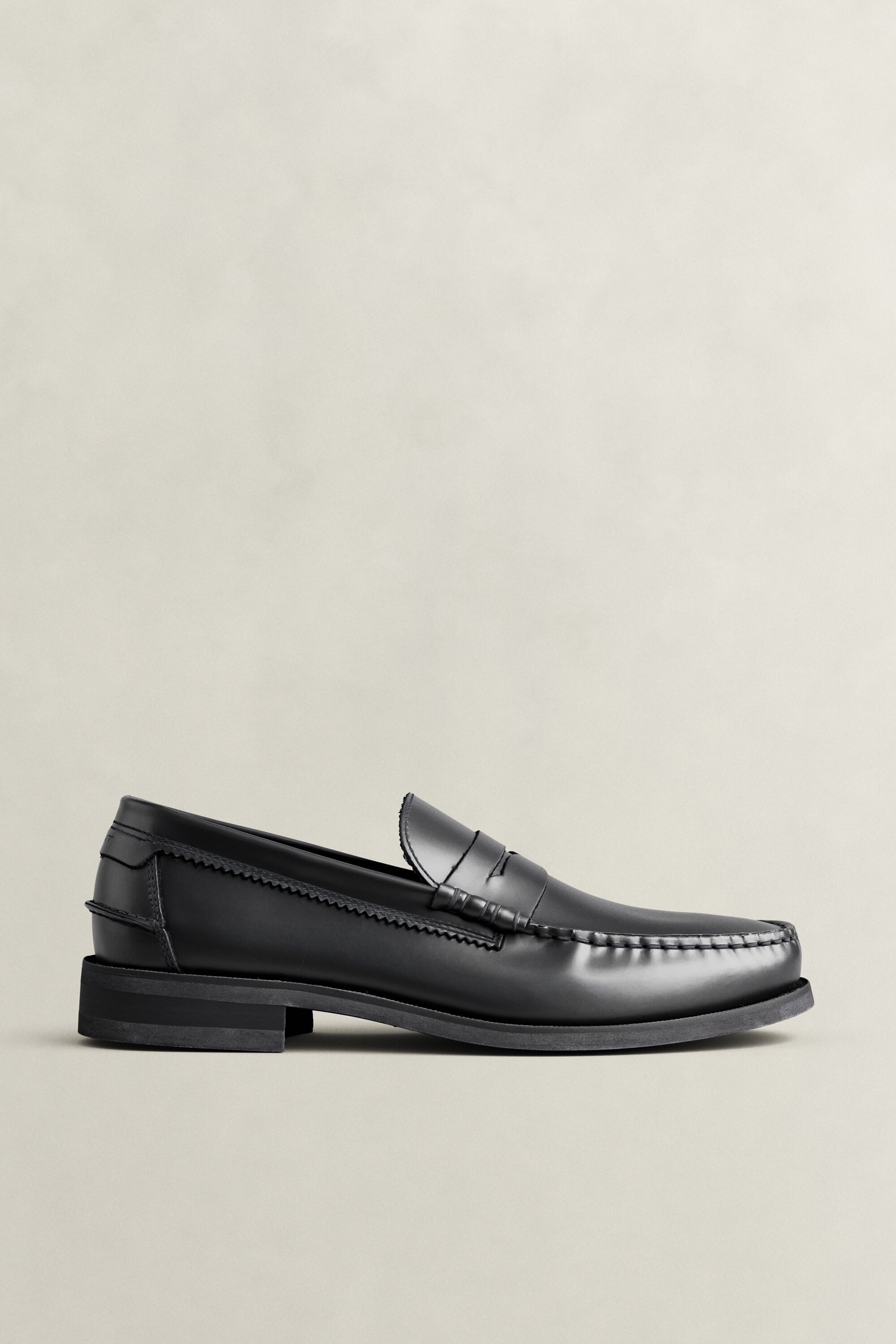 Loafers em pele Lenkoxx
