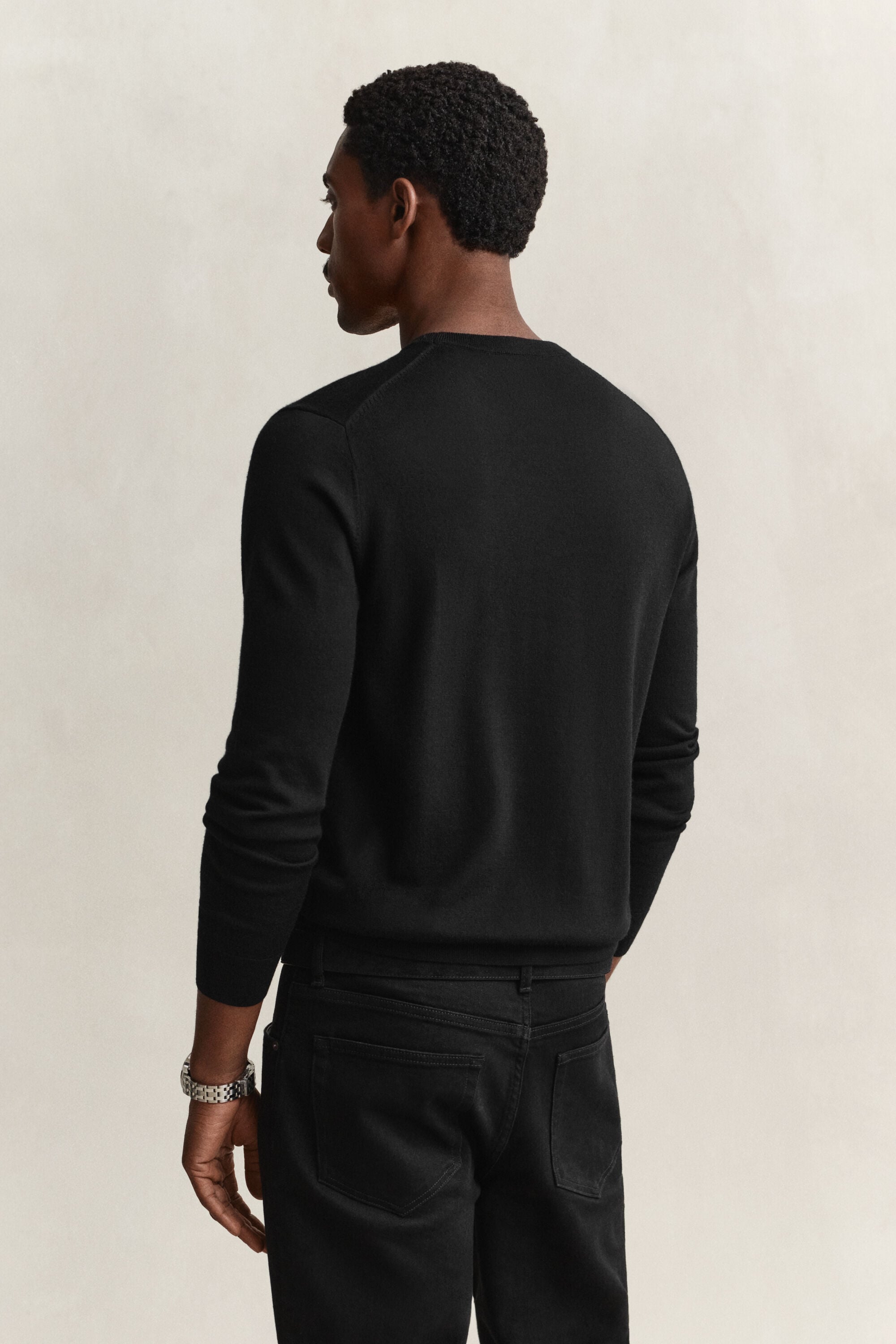 Camisola de malha com decote redondo em lã de merino