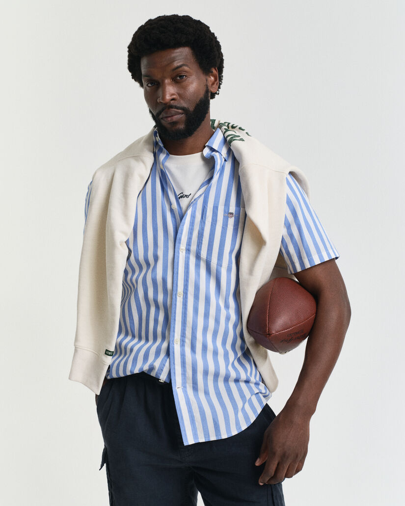 Camisa de manga curta em popelina &agrave;s riscas Classic regular fit