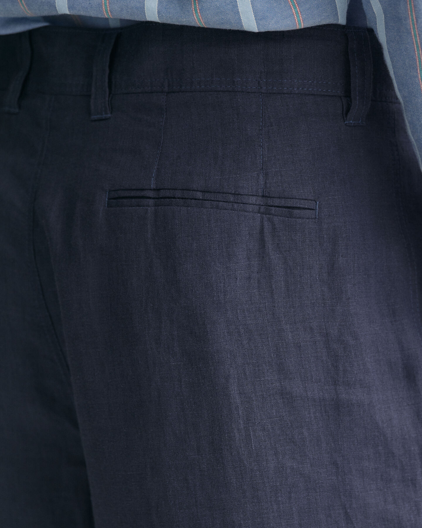 Calças de fato em linho