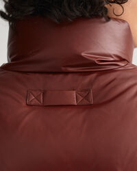 Blusão de penas curto