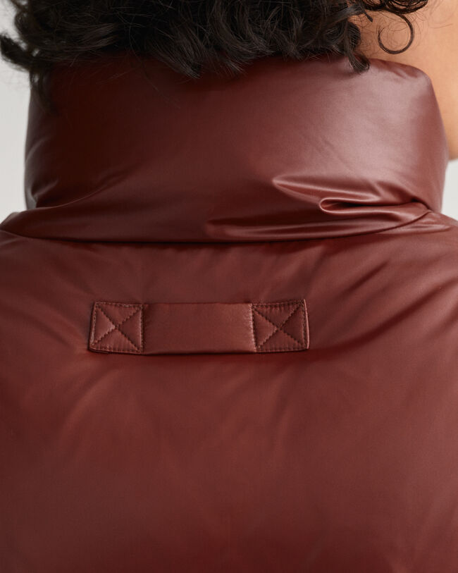 Blusão de penas curto