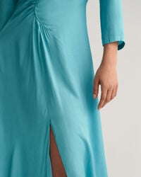 Vestido com franzidos