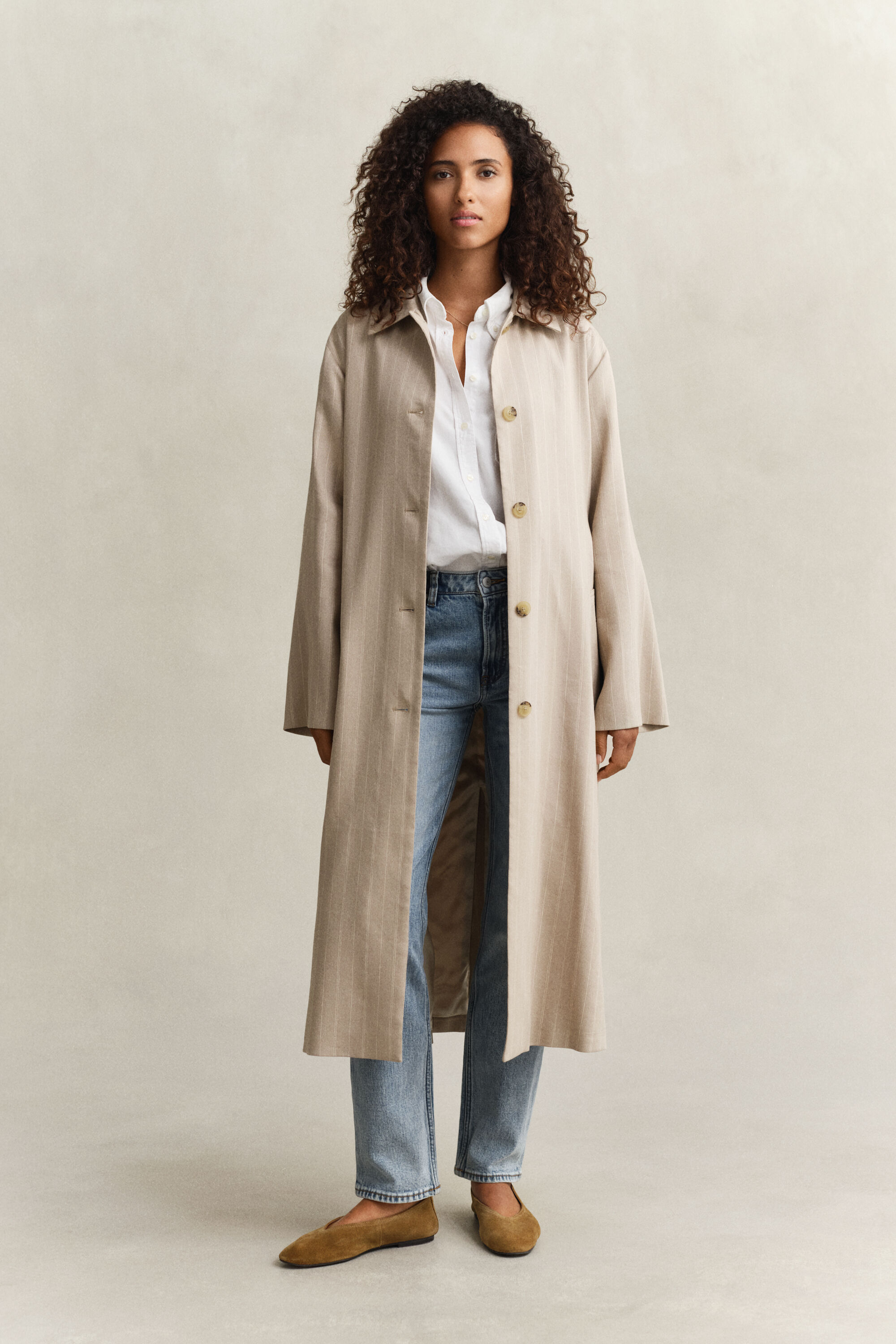 Sobretudo em mistura de linho às riscas