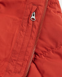 Blus&atilde;o de penas m&eacute;dio