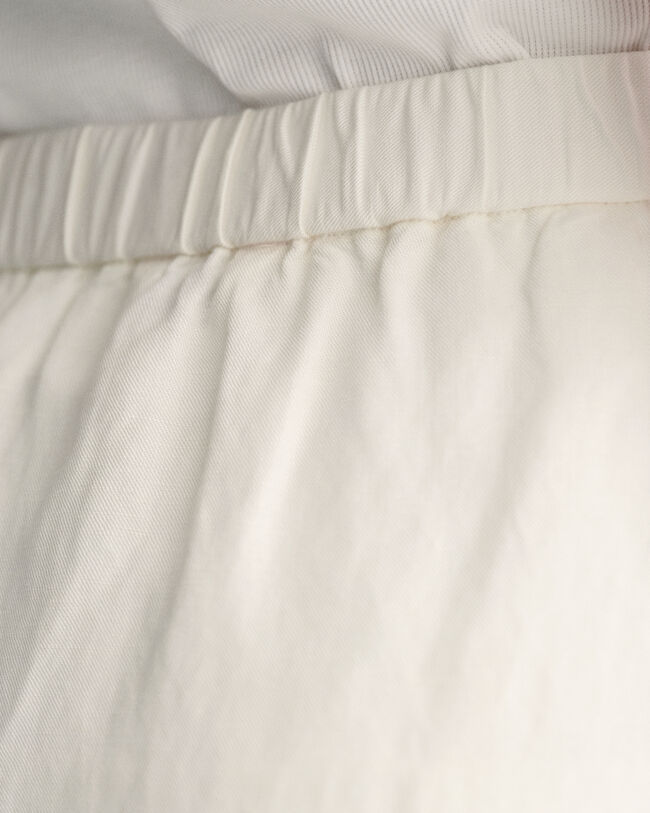 Saia média em mistura de linho