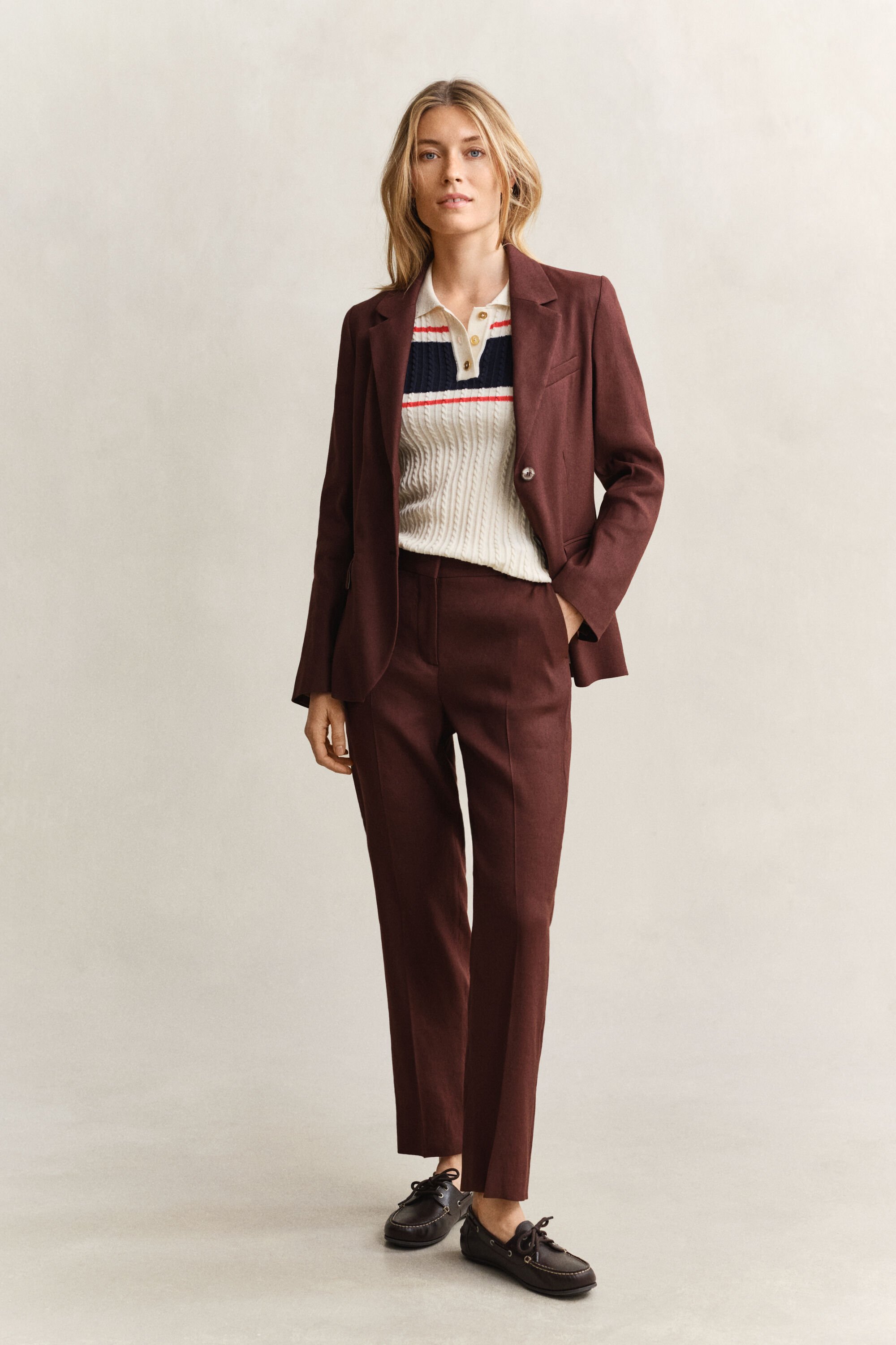 Calças formais em linho e elastano