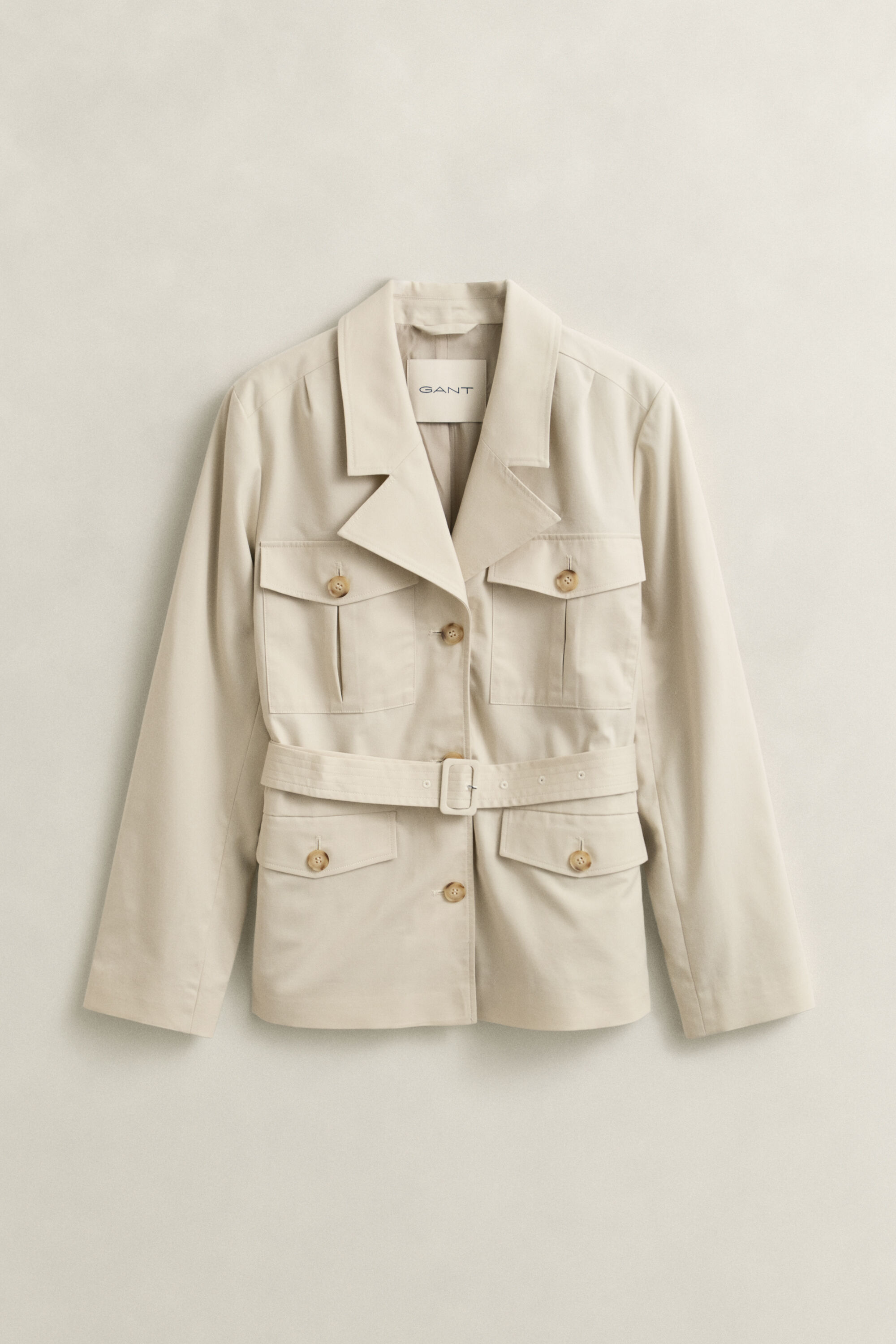 Casaco utilitário com cinto