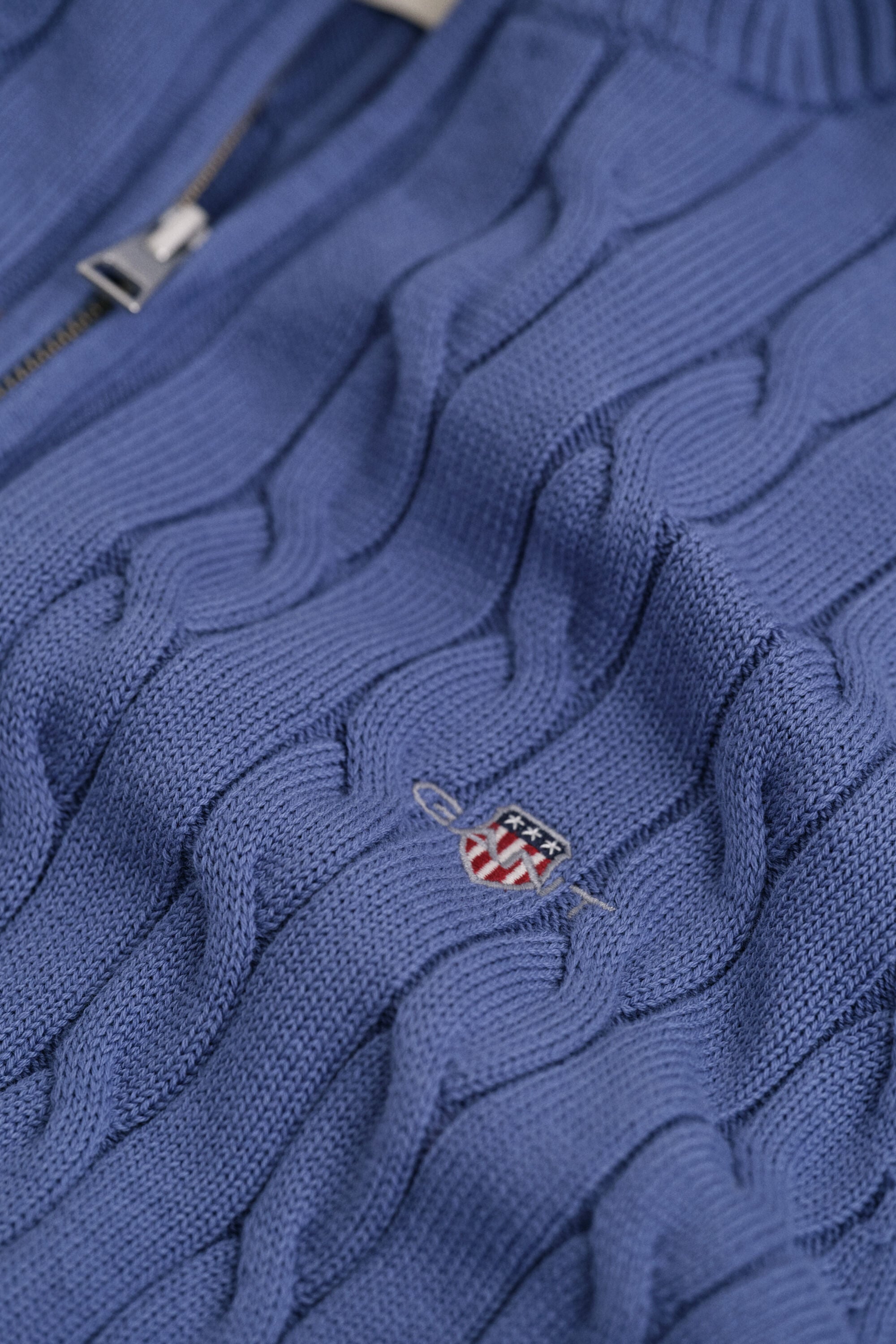 Camisola de malha entrançada de algodão com meio fecho de correr